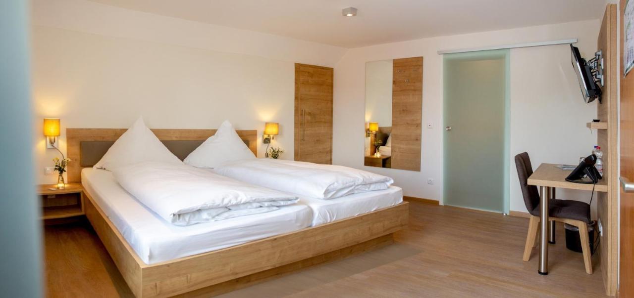 Hotelgasthof Bayerischer Hof Sulzbach-Rosenberg Exteriör bild