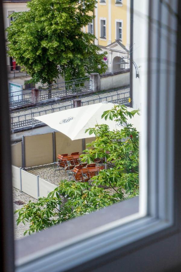 Hotelgasthof Bayerischer Hof Sulzbach-Rosenberg Exteriör bild
