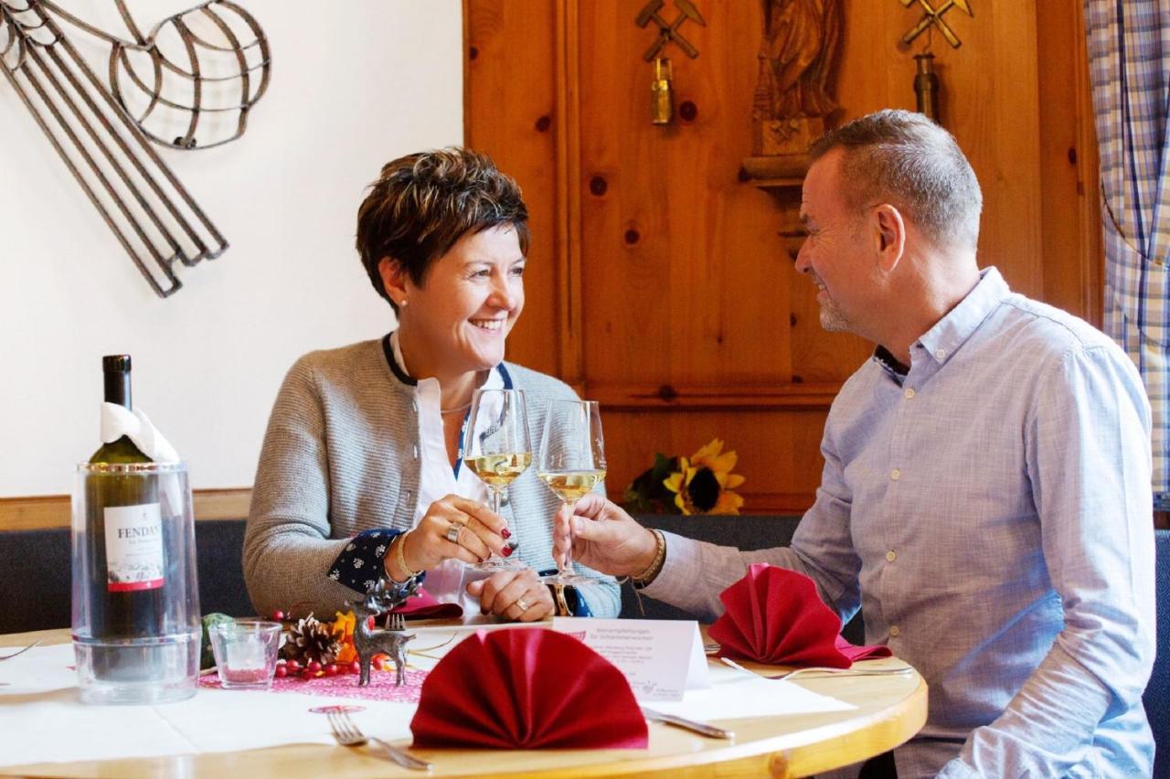 Hotelgasthof Bayerischer Hof Sulzbach-Rosenberg Exteriör bild